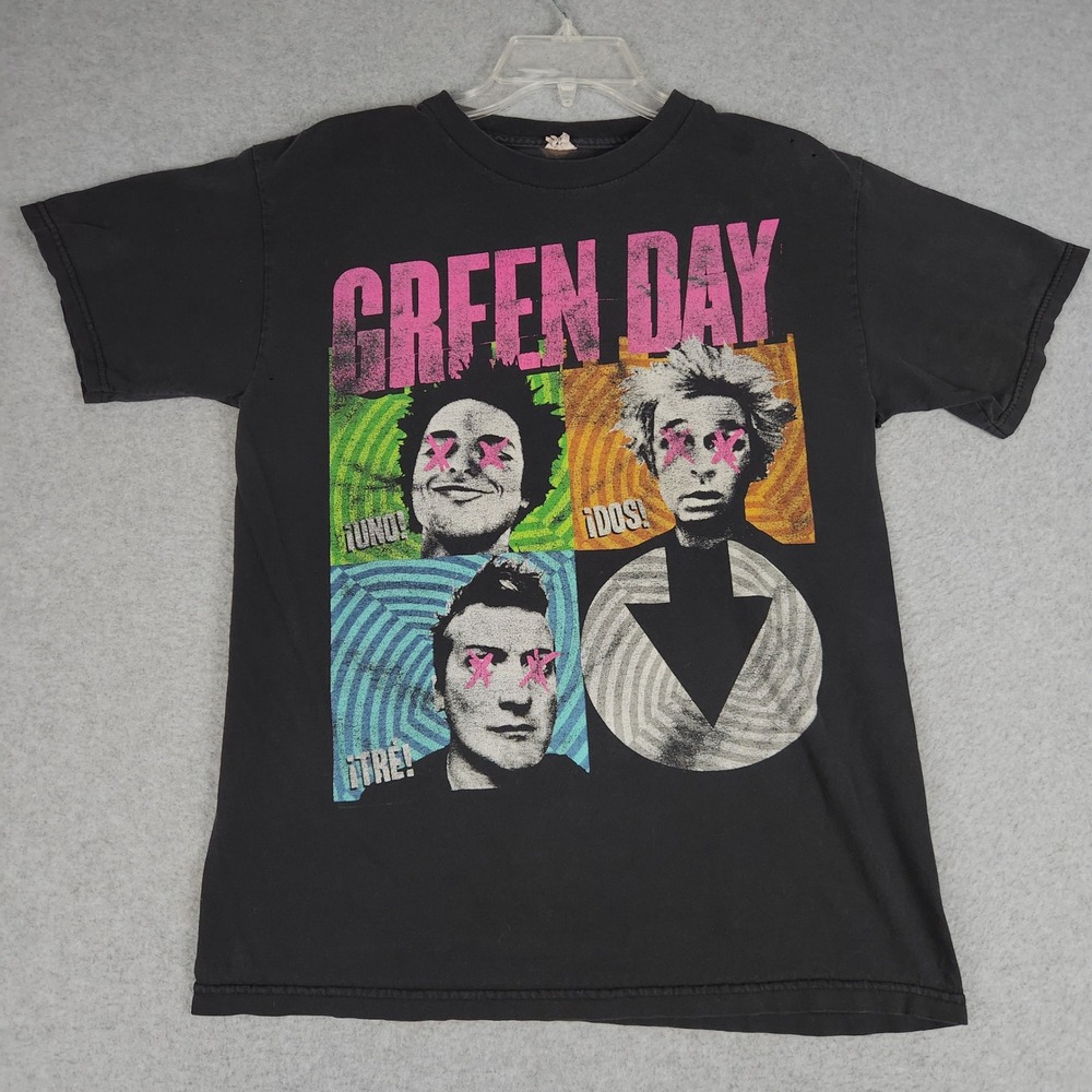 Green Day Uno Dos Tre Punk Rock Band T-Shirt Mens S Black Graphic Short Sleeve